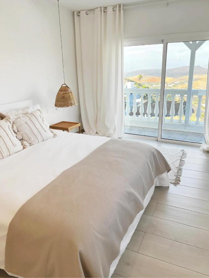 Las Nieves Suites Teguise  Ngoại thất bức ảnh