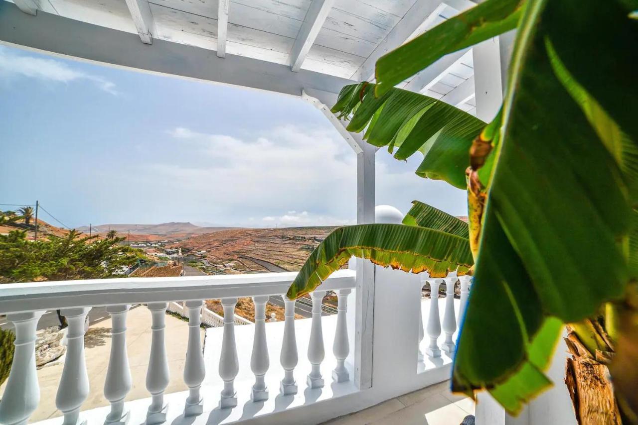 Las Nieves Suites Teguise  Ngoại thất bức ảnh