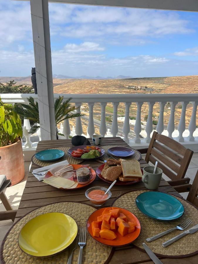 Las Nieves Suites Teguise  Ngoại thất bức ảnh